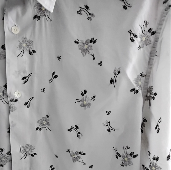 Calvin Klein linen floral pattern button down - Picture 3 of 4